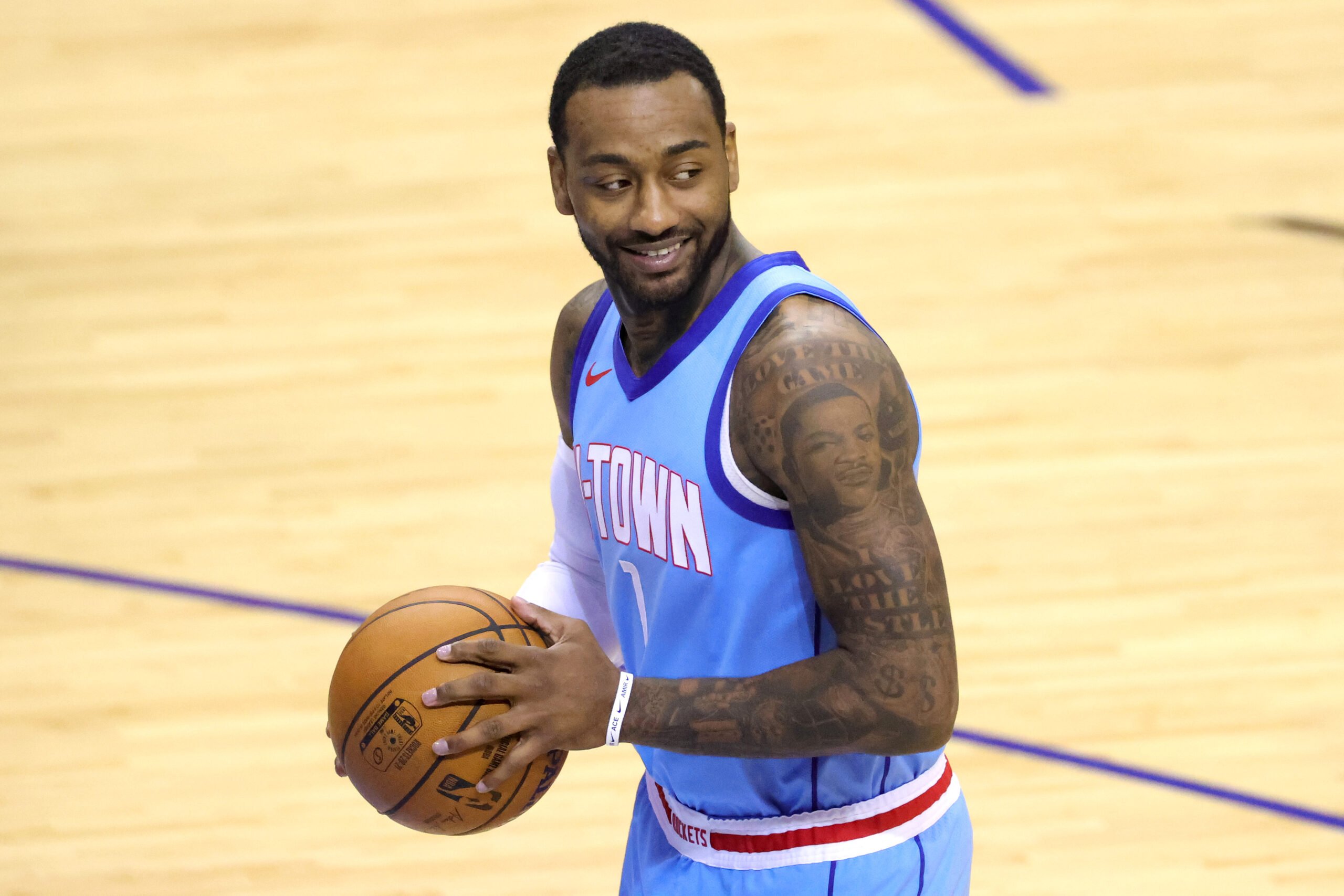 Washington Wizards v Houston Rockets