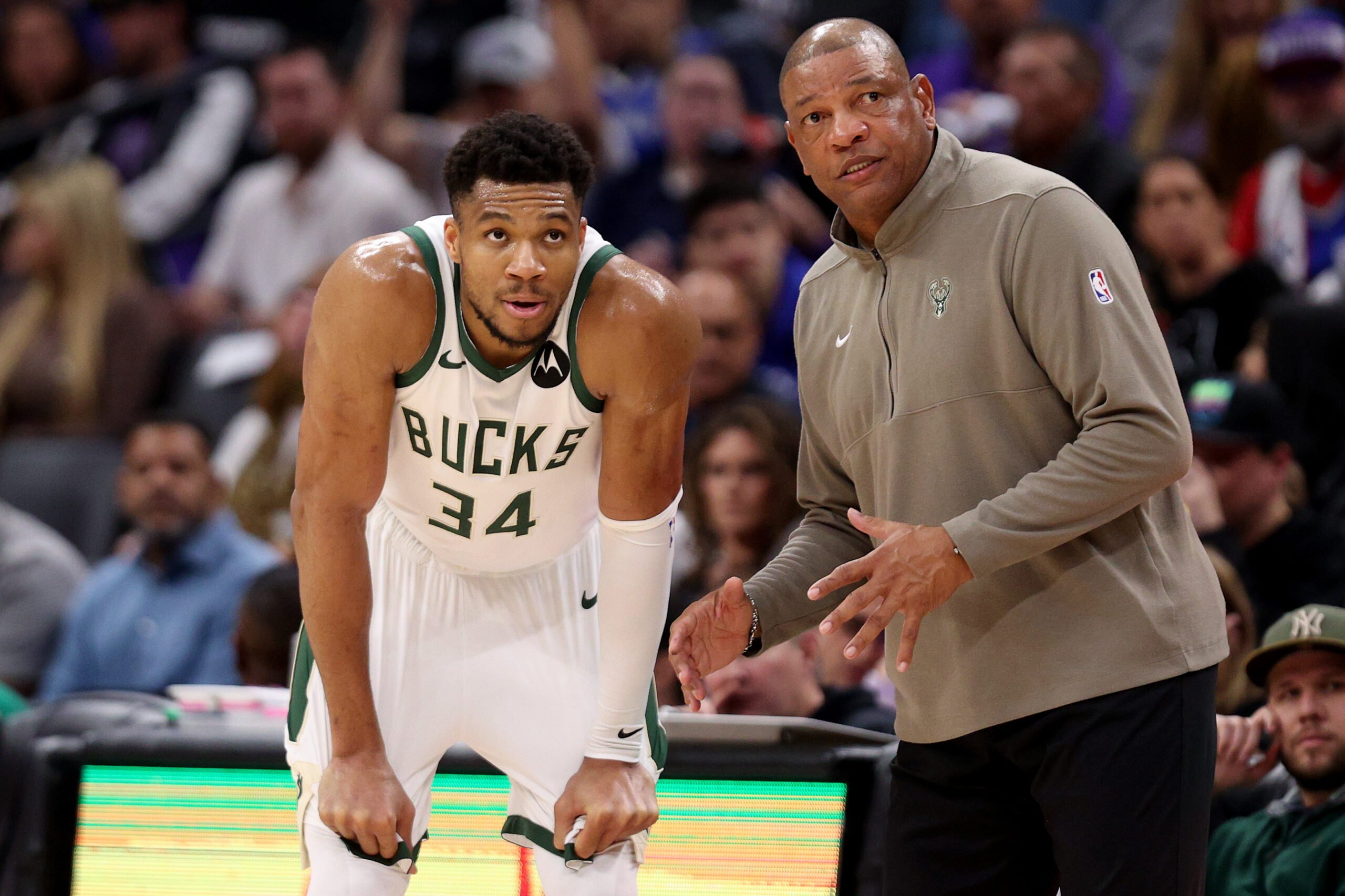 Milwaukee Bucks v Sacramento Kings