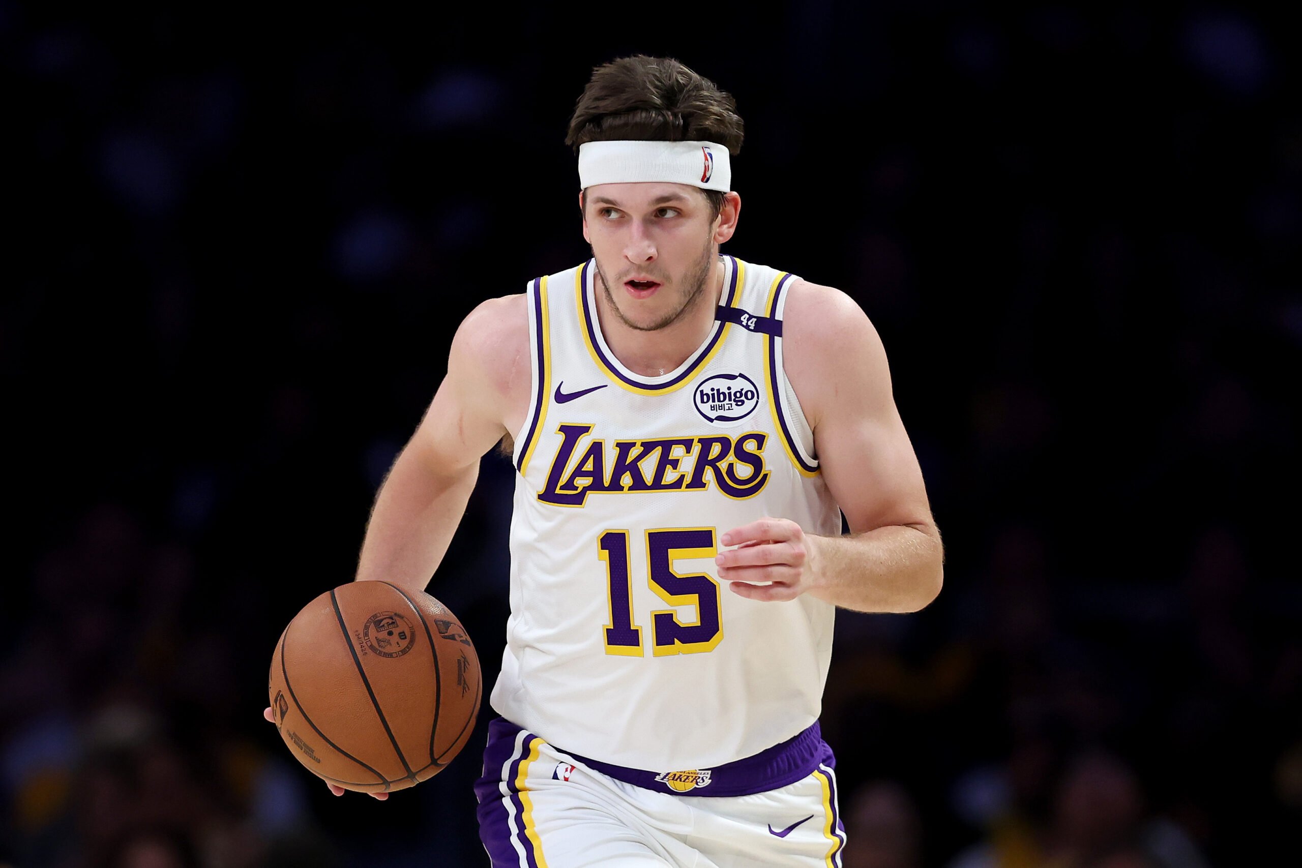 Chicago Bulls v Los Angeles Lakers